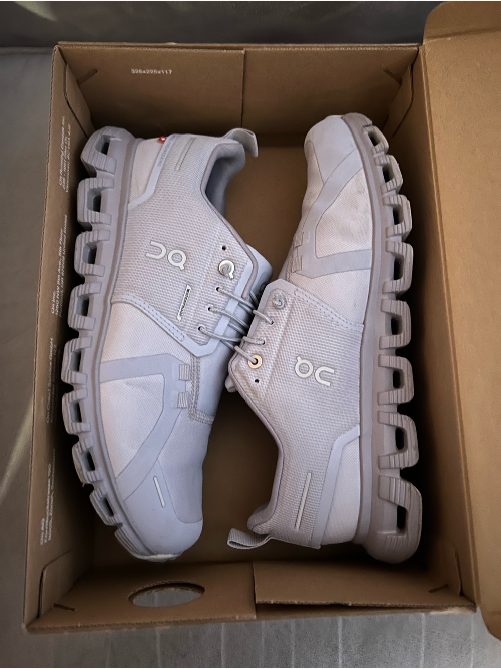 Oncloud Cloud 6 WP Sneaker Size 9.5